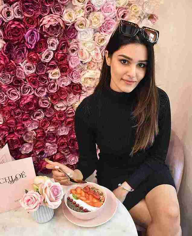 Pune call girls service